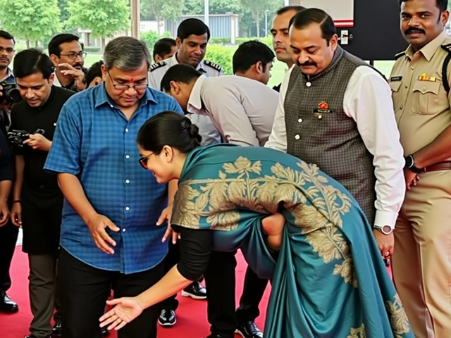 दिल्ली की मुख्यमंत्री बनीं आतिशी ने 13 मंत्रालयों की जिम्मेदारी संभाली, भारद्वाज को भी मिले दो नए मंत्रालय